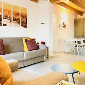 Stepandgo Navigli Apartment Milan